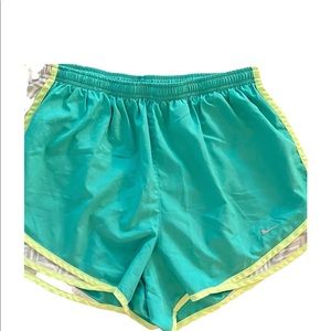 Nike Dri Fit Tempo Running Shorts